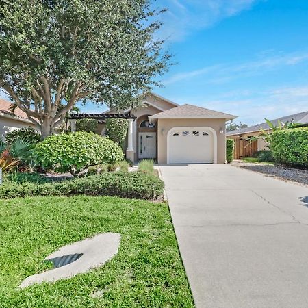 Cozy Beach House - 5 Minutes From Vanderbilt Beach North North Naples 외부 사진