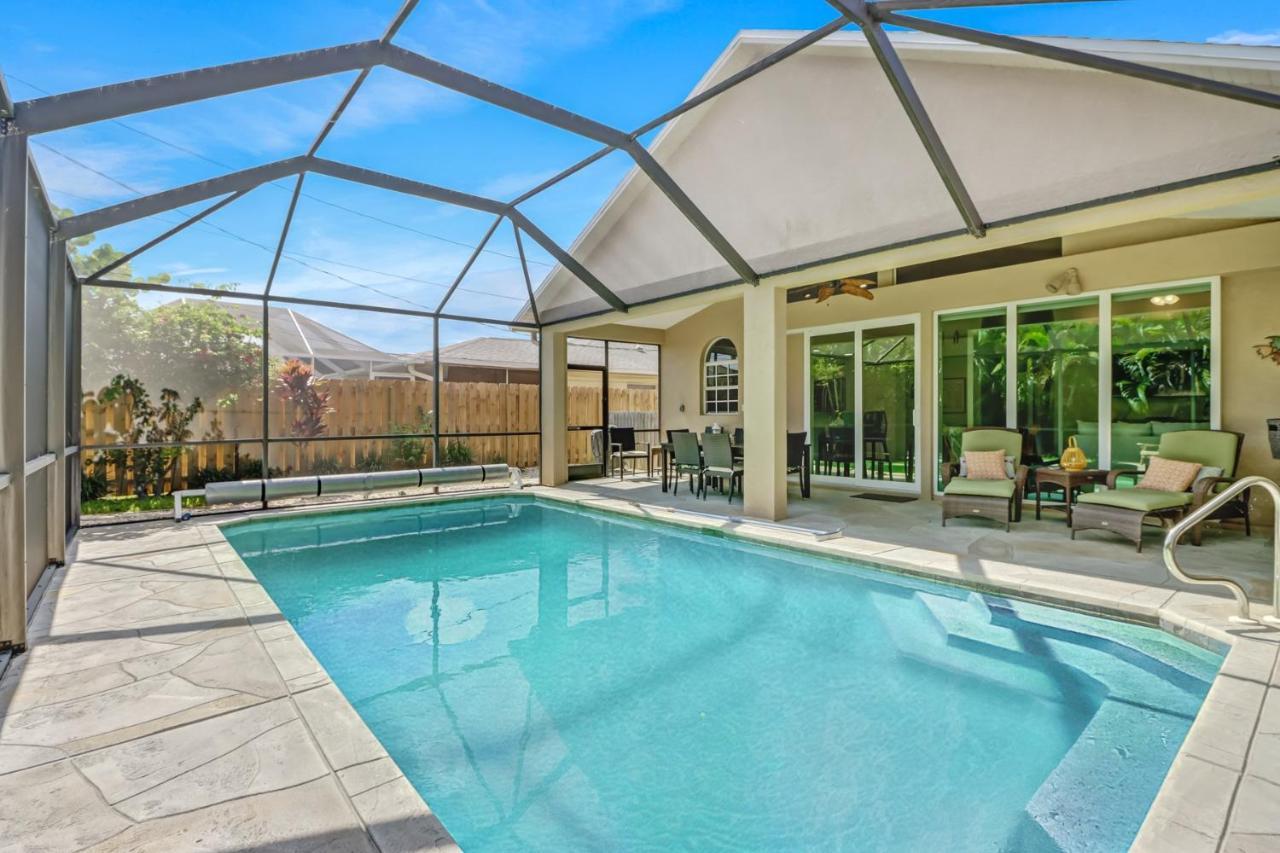 Cozy Beach House - 5 Minutes From Vanderbilt Beach North North Naples 외부 사진