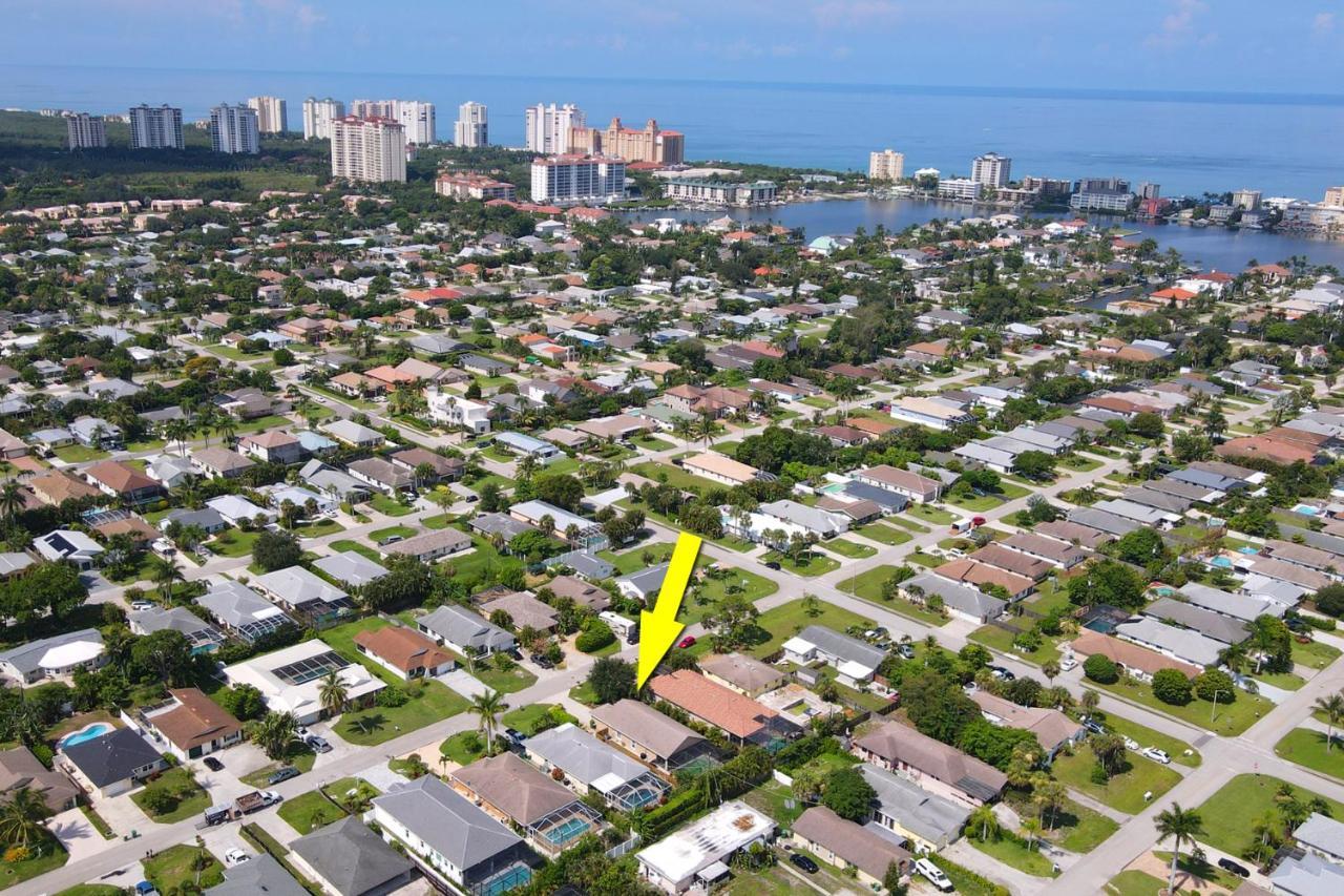 Cozy Beach House - 5 Minutes From Vanderbilt Beach North North Naples 외부 사진