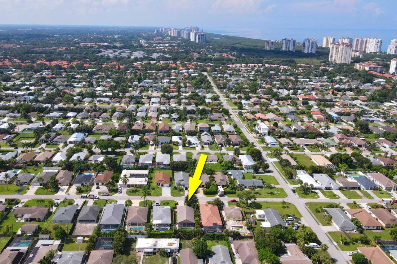 Cozy Beach House - 5 Minutes From Vanderbilt Beach North North Naples 외부 사진