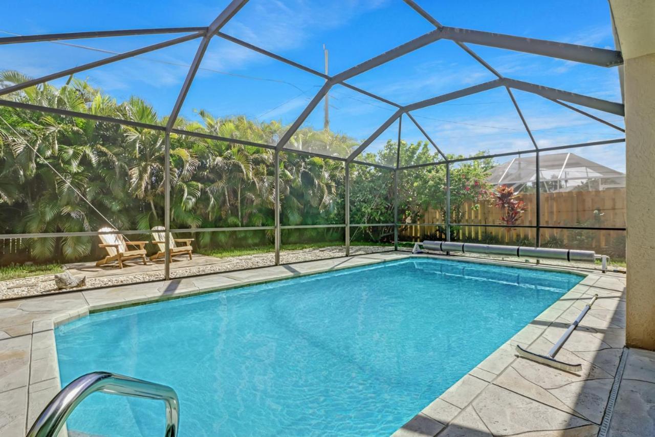 Cozy Beach House - 5 Minutes From Vanderbilt Beach North North Naples 외부 사진